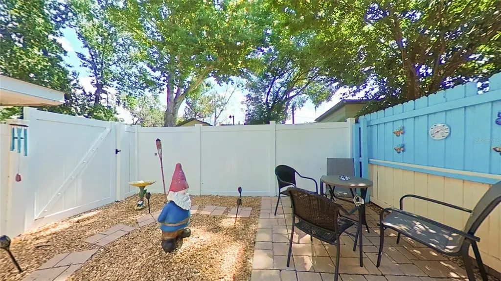 4162 Close Court Mount Dora FL 32757