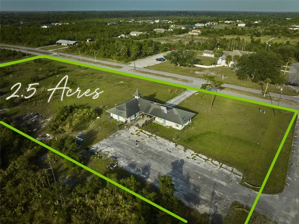 52 Deland Avenue Indian Lake Estates FL 33855