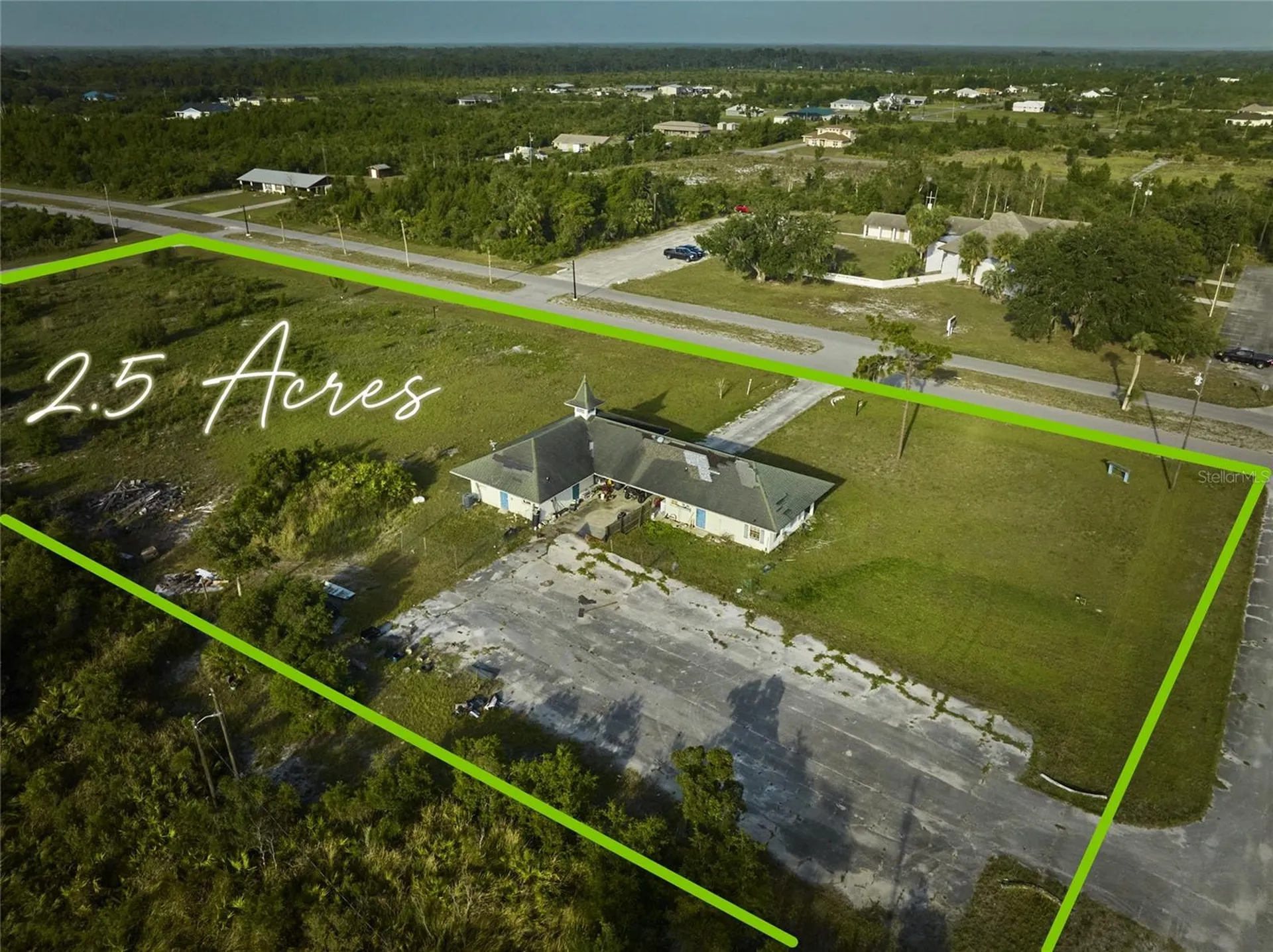 52 Deland Avenue Indian Lake Estates FL 33855