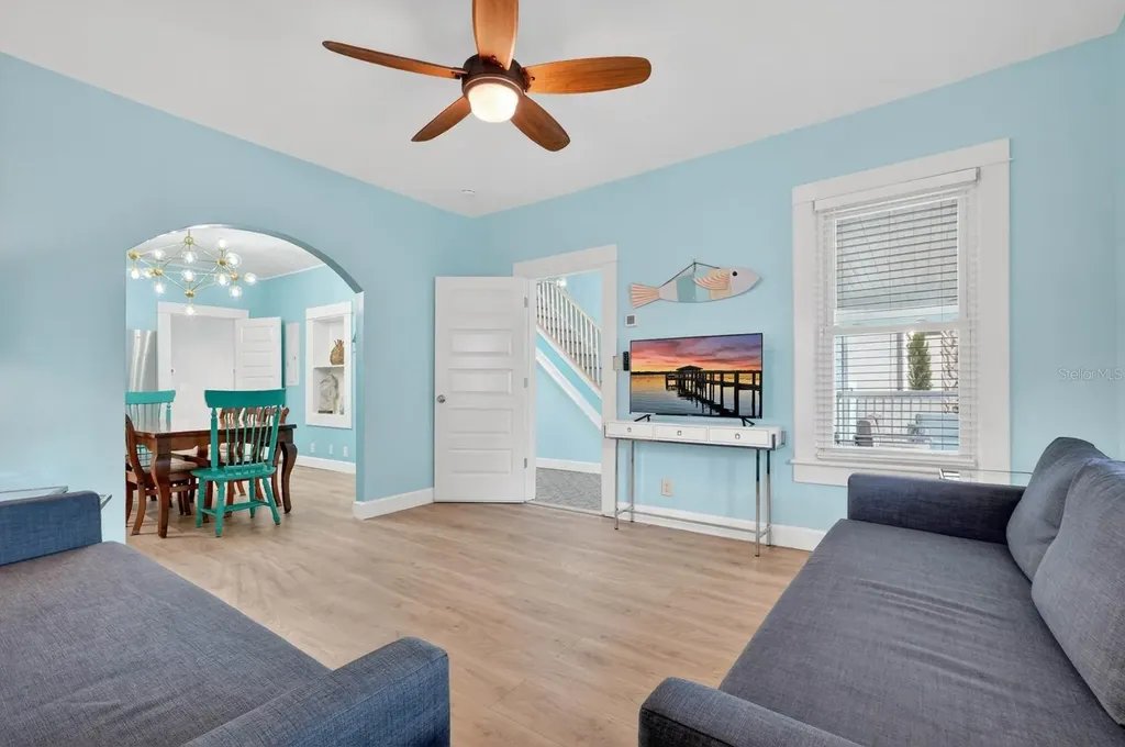 204 Palmetto Street New Smyrna Beach FL 32168