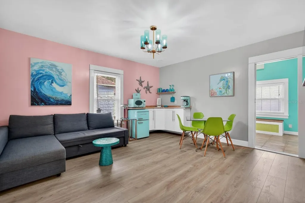 204 Palmetto Street New Smyrna Beach FL 32168