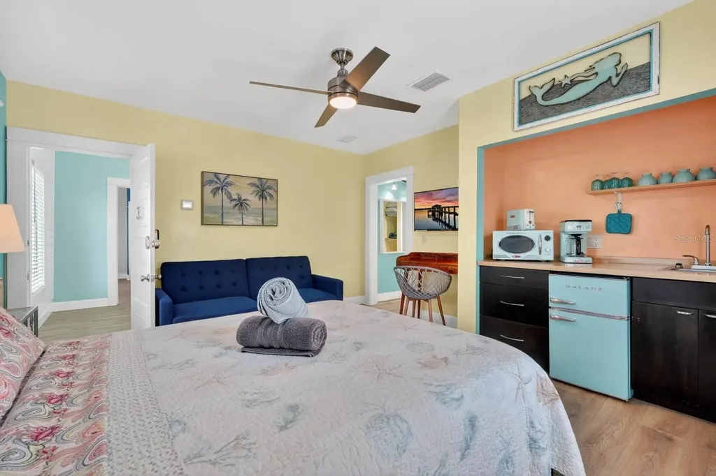 204 Palmetto Street New Smyrna Beach FL 32168