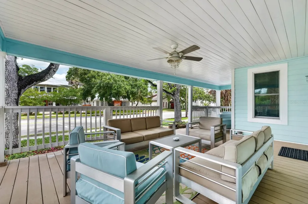 204 Palmetto Street New Smyrna Beach FL 32168