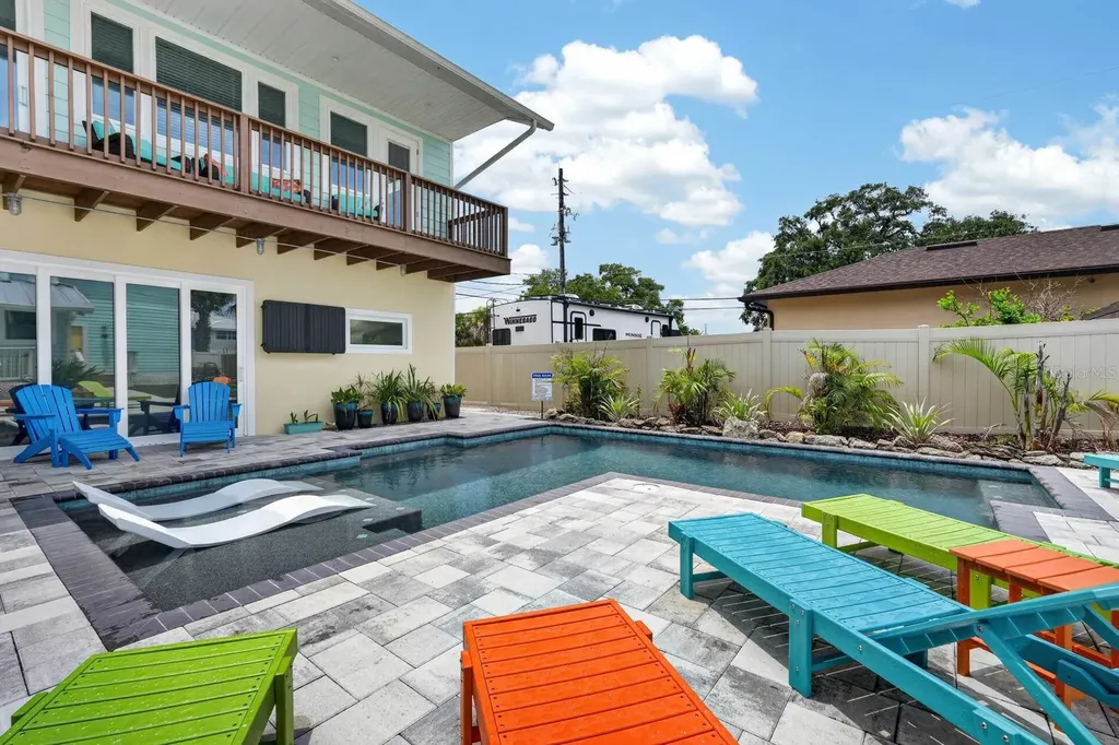 204 Palmetto Street New Smyrna Beach FL 32168