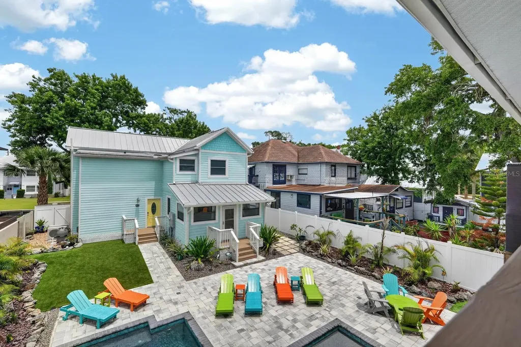 204 Palmetto Street New Smyrna Beach FL 32168