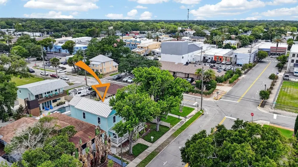 204 Palmetto Street New Smyrna Beach FL 32168