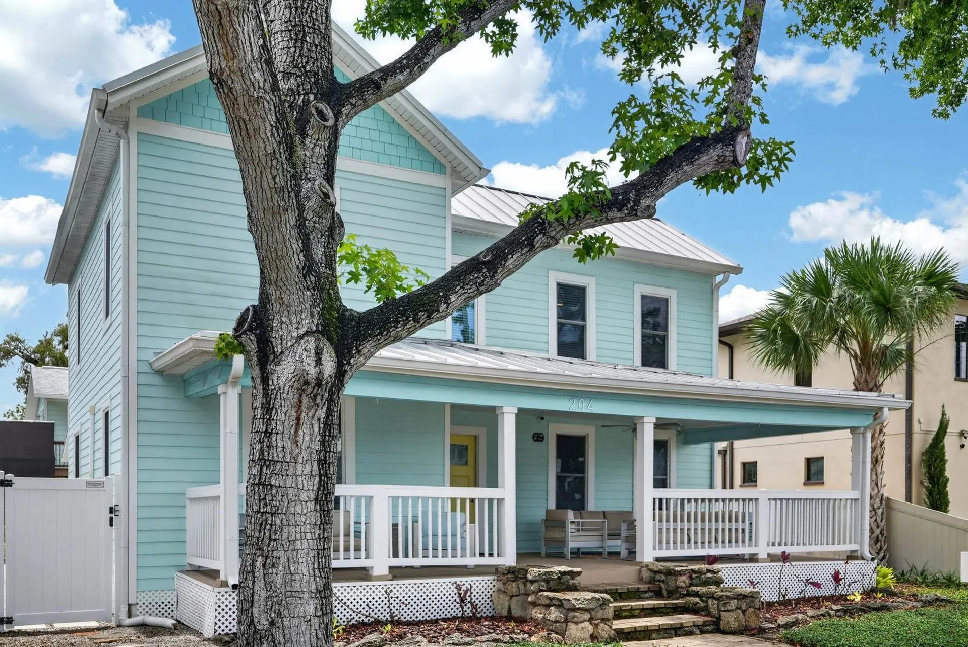 204 Palmetto Street New Smyrna Beach FL 32168