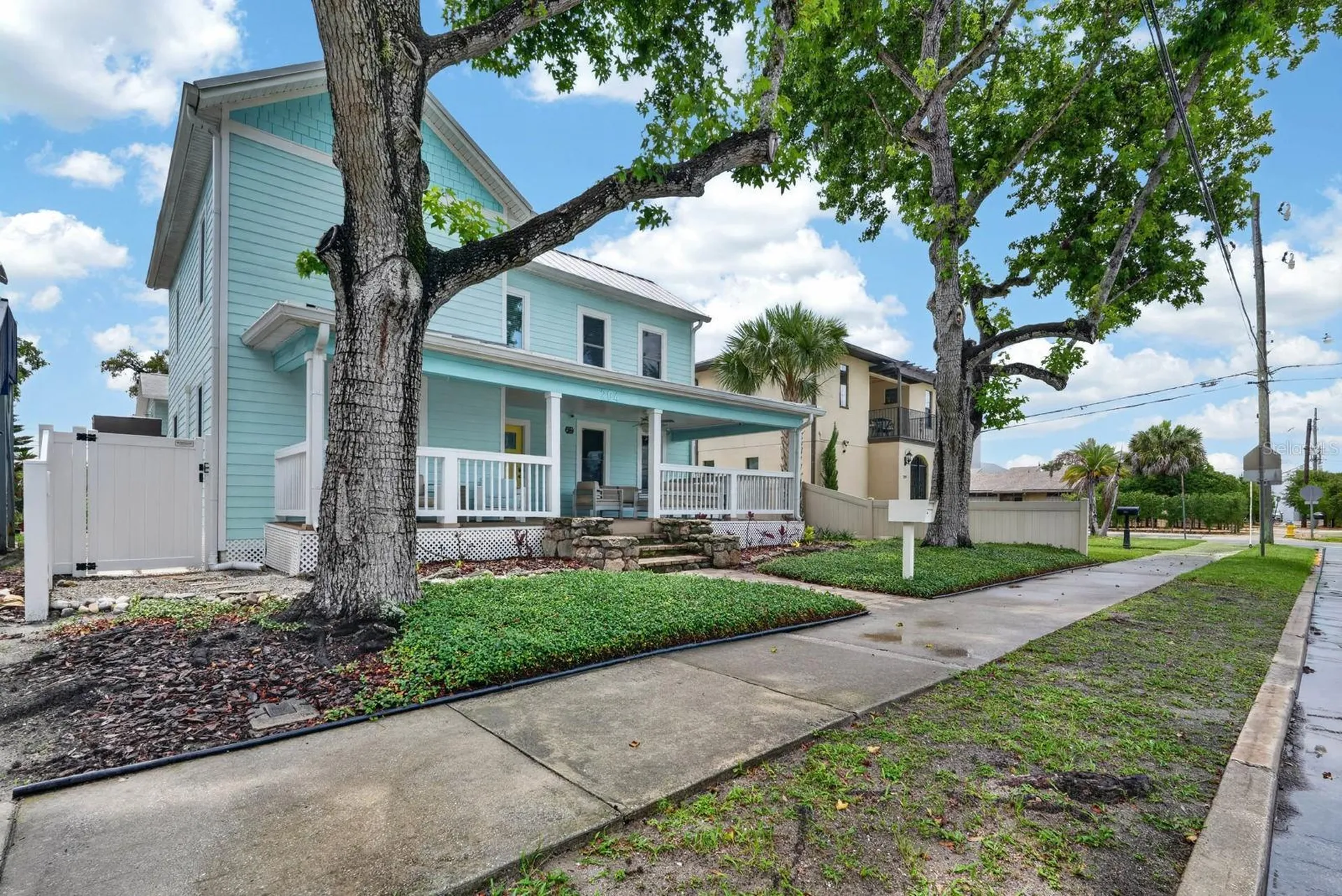 204 Palmetto Street New Smyrna Beach FL 32168