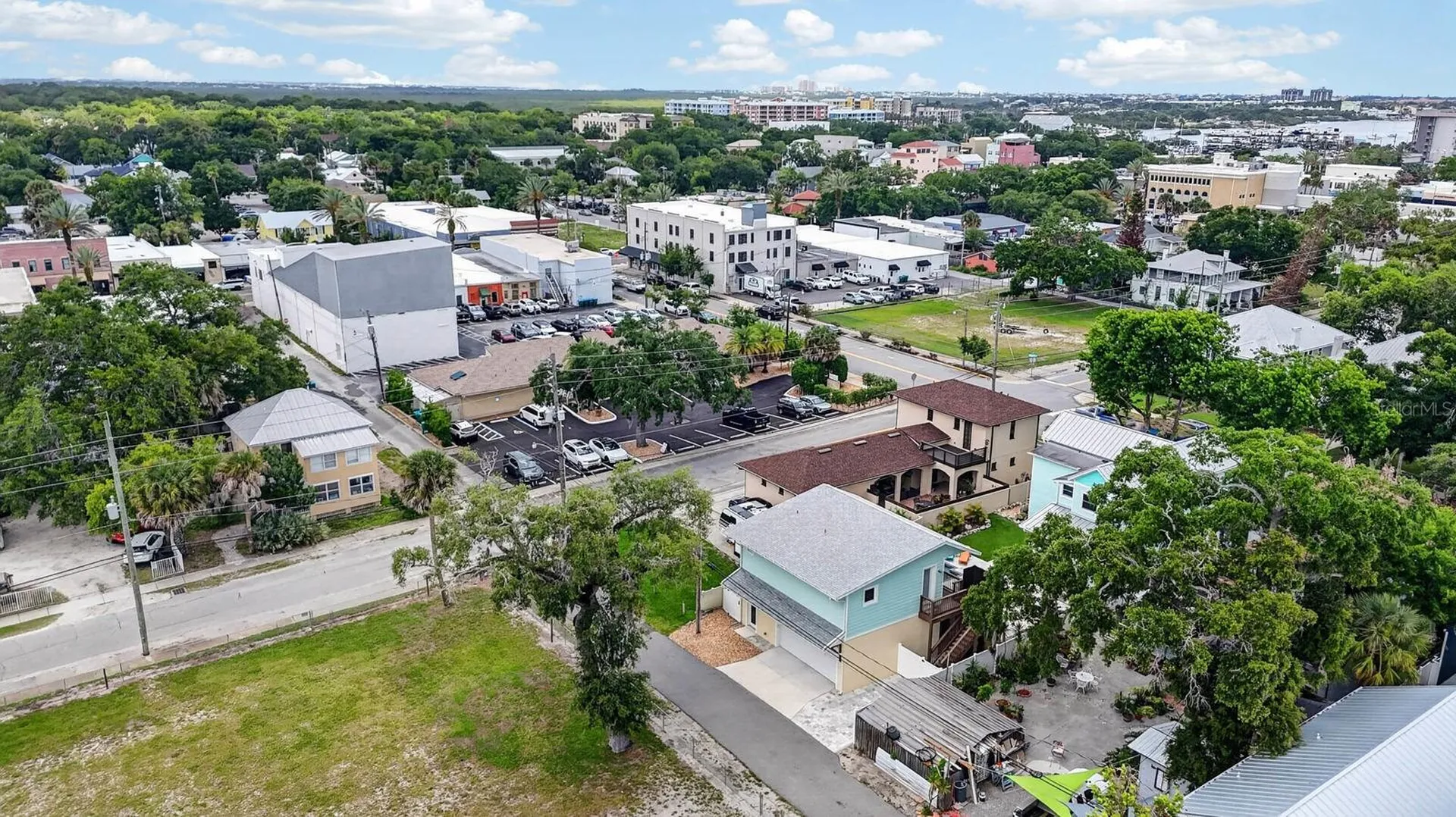 204 Palmetto Street New Smyrna Beach FL 32168