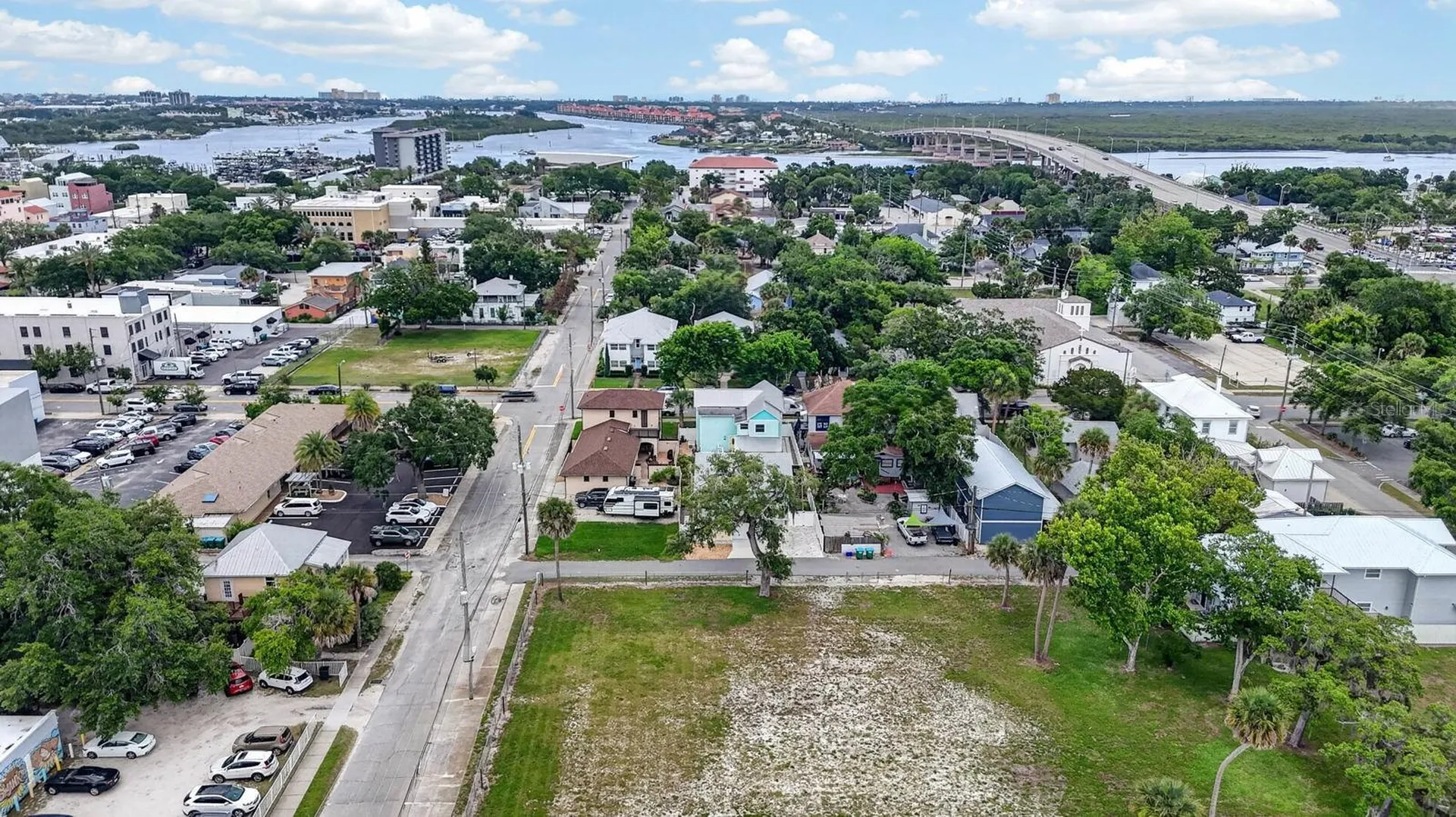 204 Palmetto Street New Smyrna Beach FL 32168