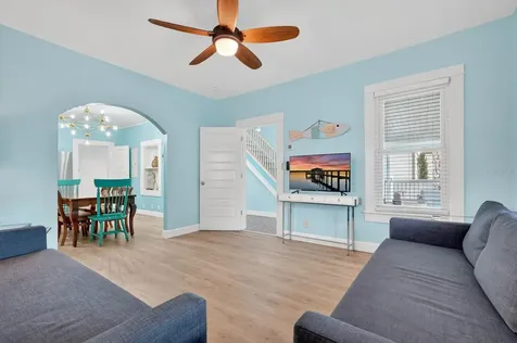 204 Palmetto Street New Smyrna Beach FL 32168