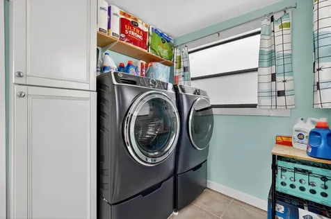 204 Palmetto Street New Smyrna Beach FL 32168