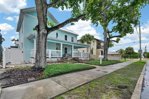 204 Palmetto Street New Smyrna Beach FL 32168