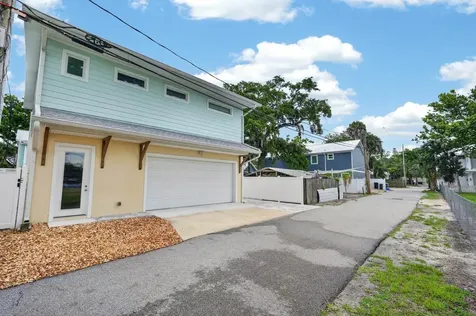 204 Palmetto Street New Smyrna Beach FL 32168