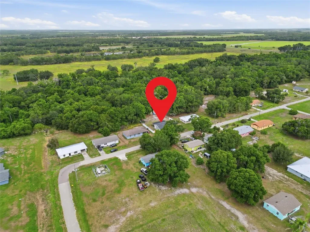 4821 Myrick Avenue Bowling Green FL 33834