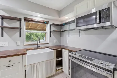 4821 Myrick Avenue Bowling Green FL 33834