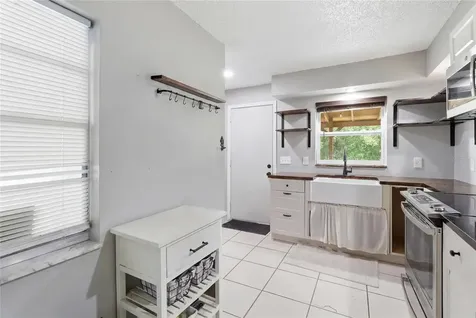 4821 Myrick Avenue Bowling Green FL 33834