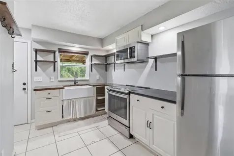 4821 Myrick Avenue Bowling Green FL 33834