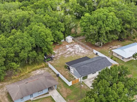 4821 Myrick Avenue Bowling Green FL 33834