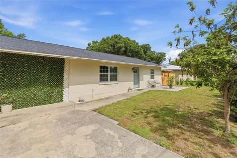 4821 Myrick Avenue Bowling Green FL 33834