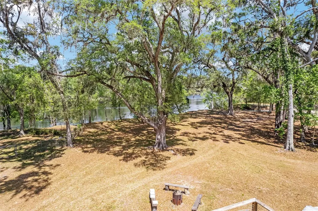 7870 SW 25th Place Bell FL 32619