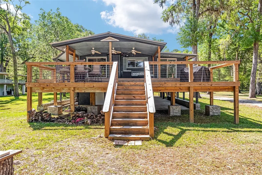 7870 SW 25th Place Bell FL 32619