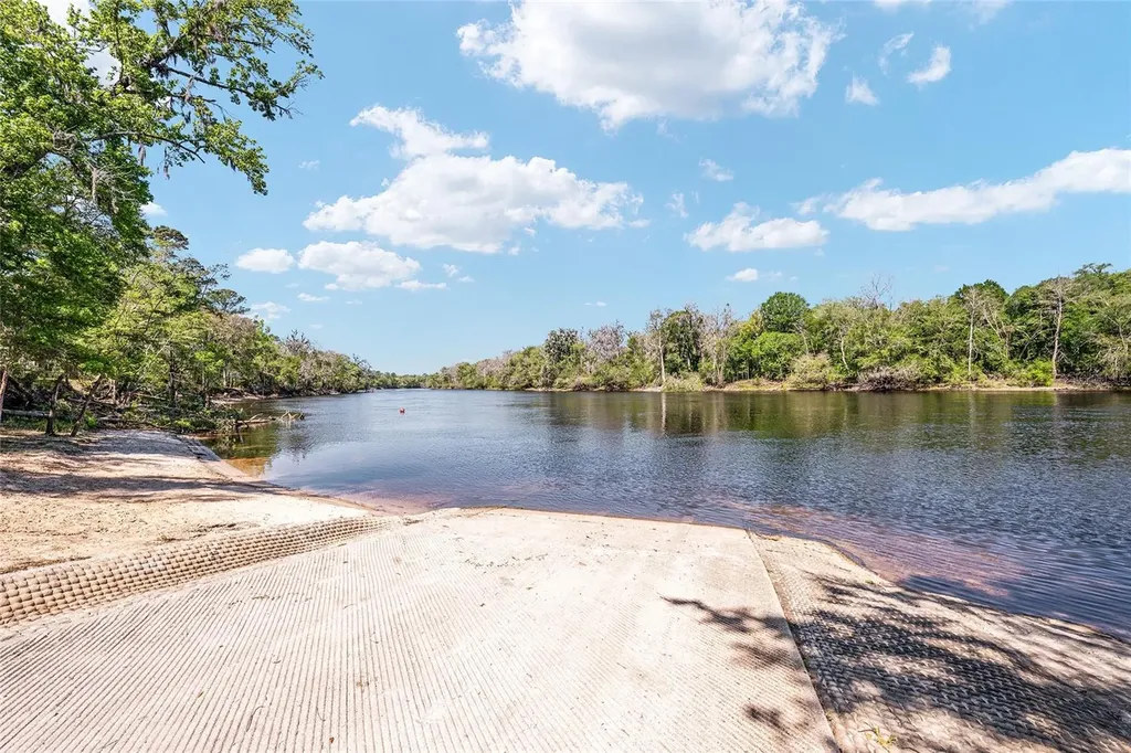 7870 SW 25th Place Bell FL 32619