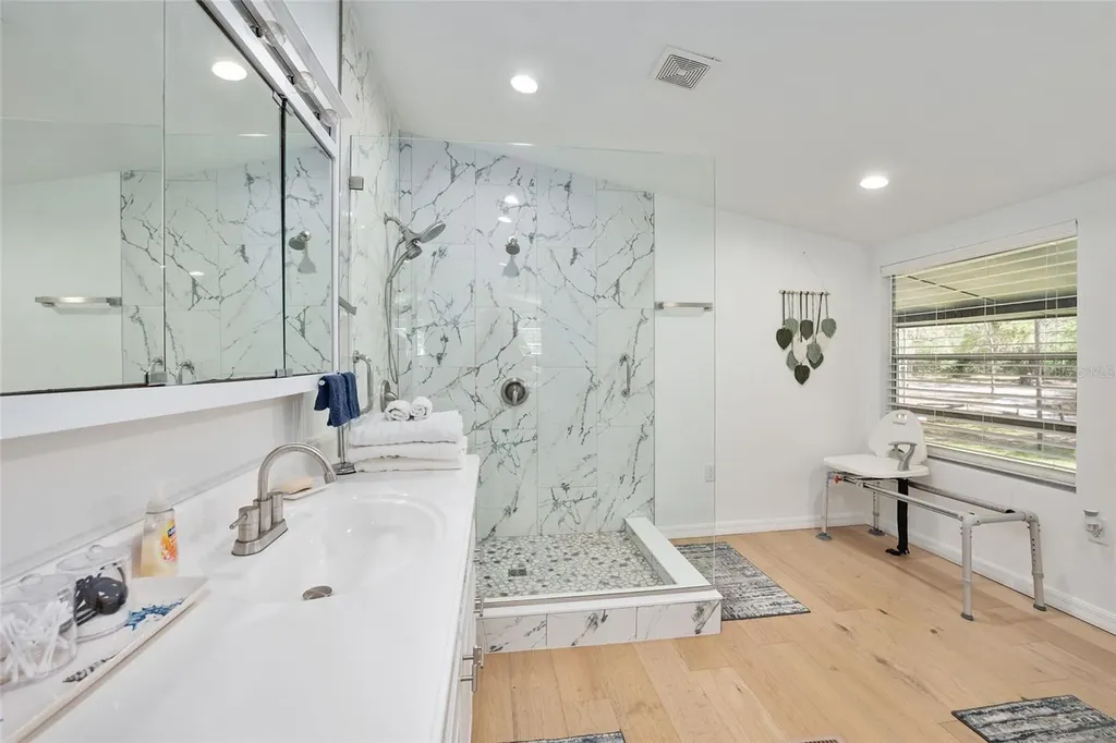 7870 SW 25th Place Bell FL 32619