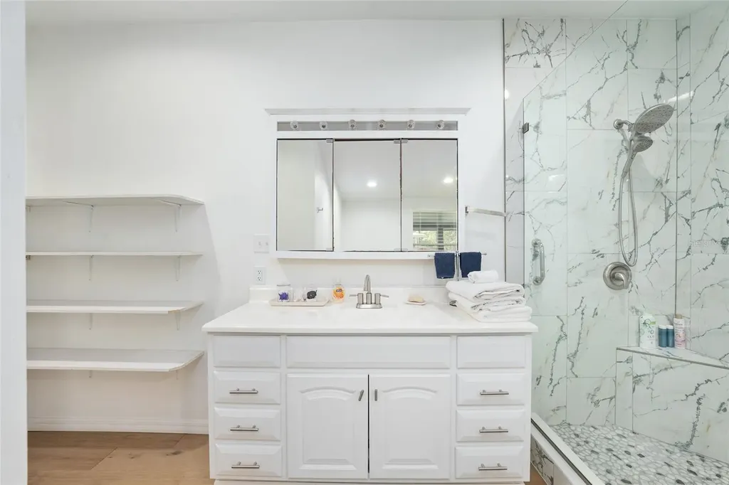 7870 SW 25th Place Bell FL 32619