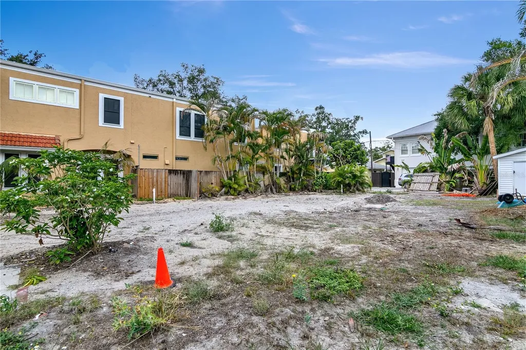 1703 W Jetton Avenue Tampa FL 33606