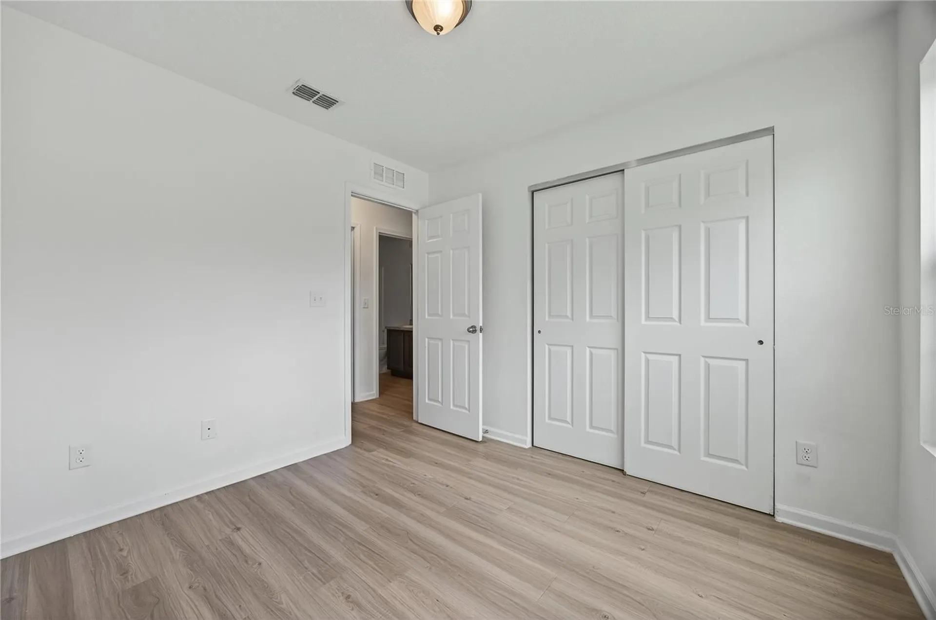 5315 Colonial Avenue Jacksonville FL 32210