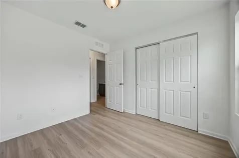 5315 Colonial Avenue Jacksonville FL 32210