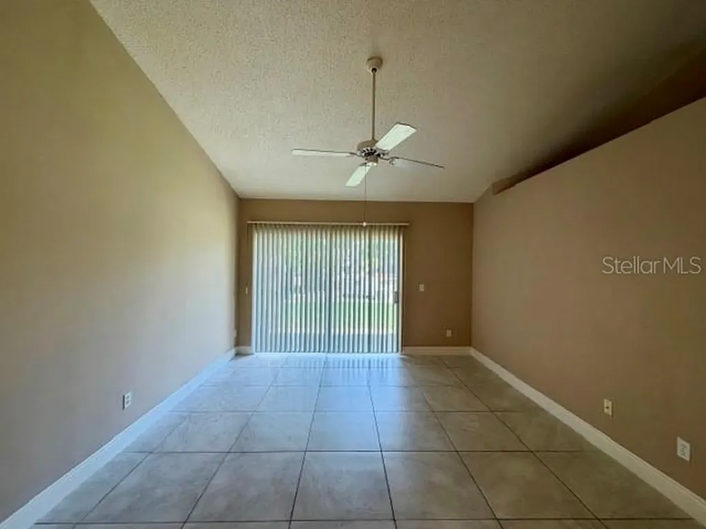 3204 Cranes Nest Lane Kissimmee FL 34743