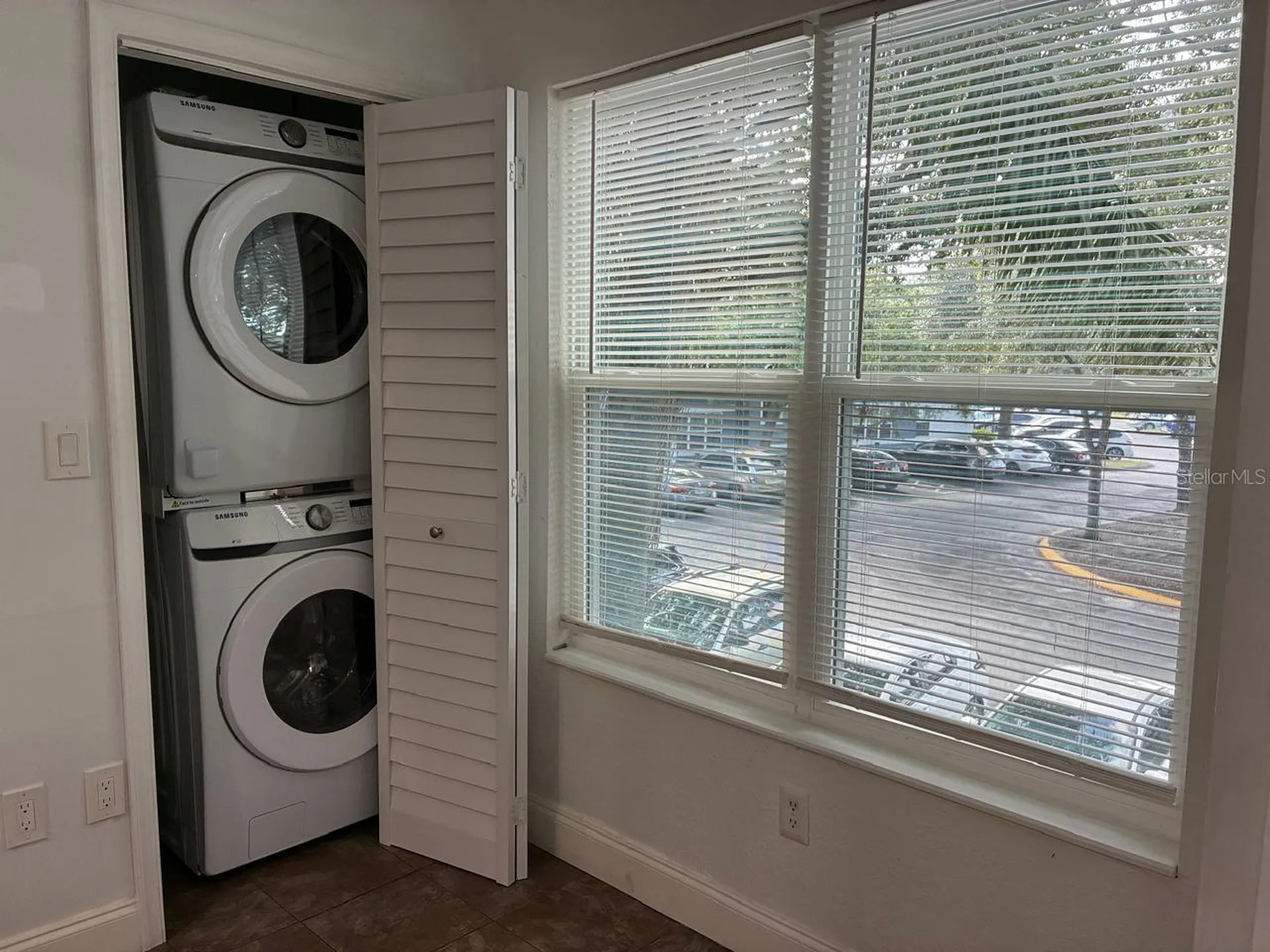 5701 Gatlin Avenue Orlando FL 32822