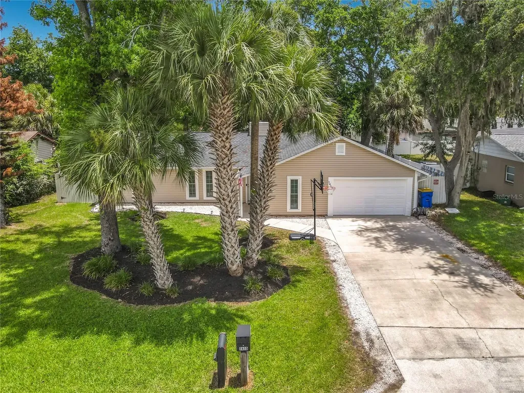 1415 Travelers Palm Drive Edgewater FL 32132