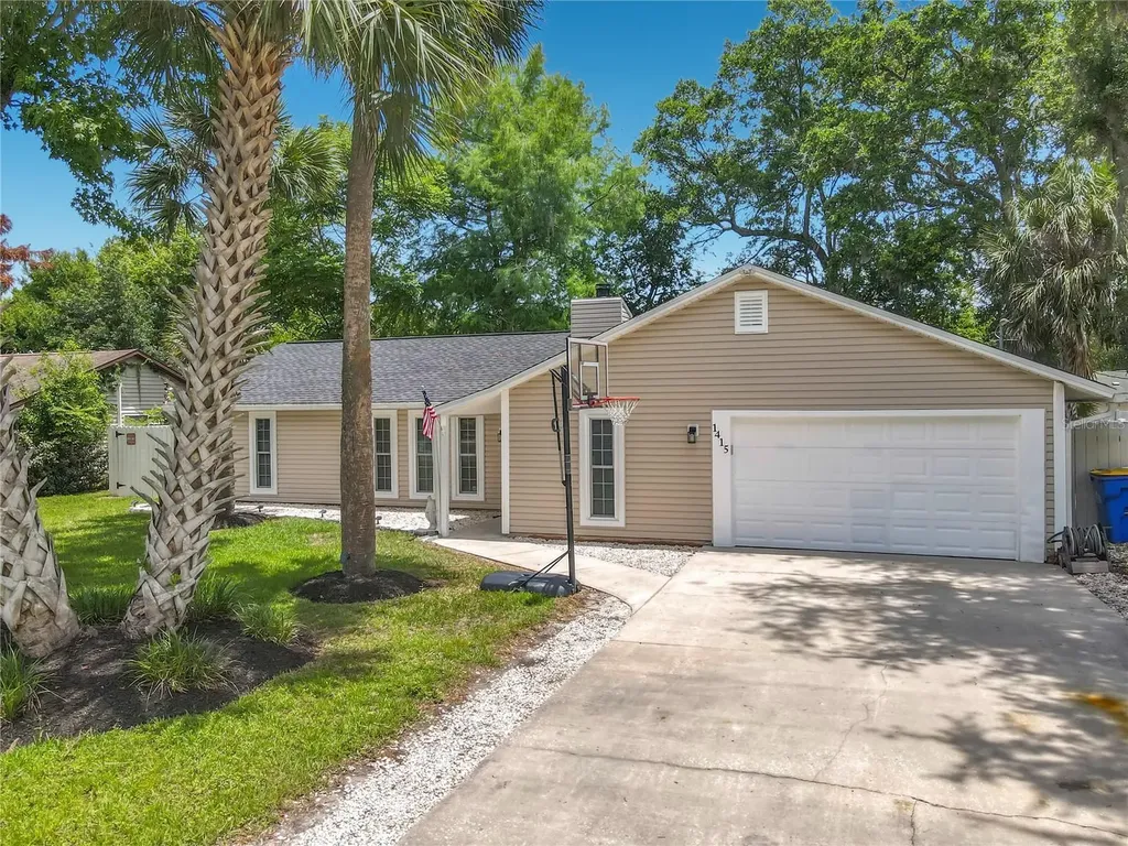 1415 Travelers Palm Drive Edgewater FL 32132