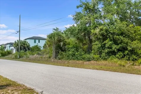 10120 Winnipeg Street Port Charlotte FL 33981