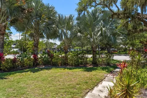 3330 San Domingo Street Clearwater FL 33759