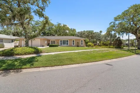 3330 San Domingo Street Clearwater FL 33759