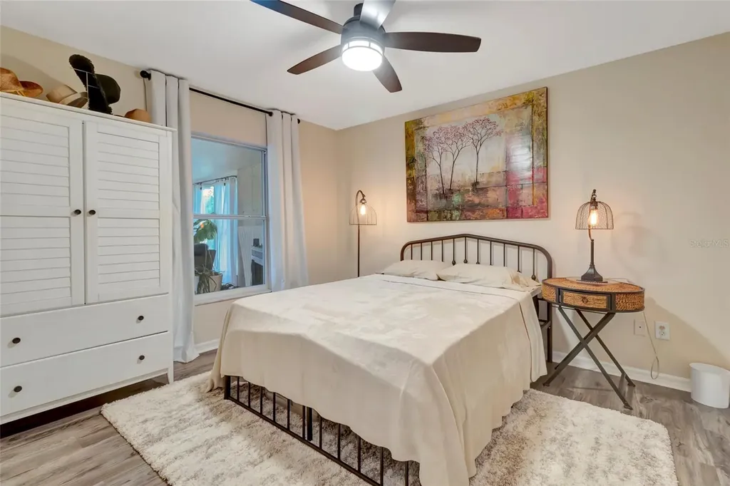 12500 Draw Drive Grand Island FL 32735