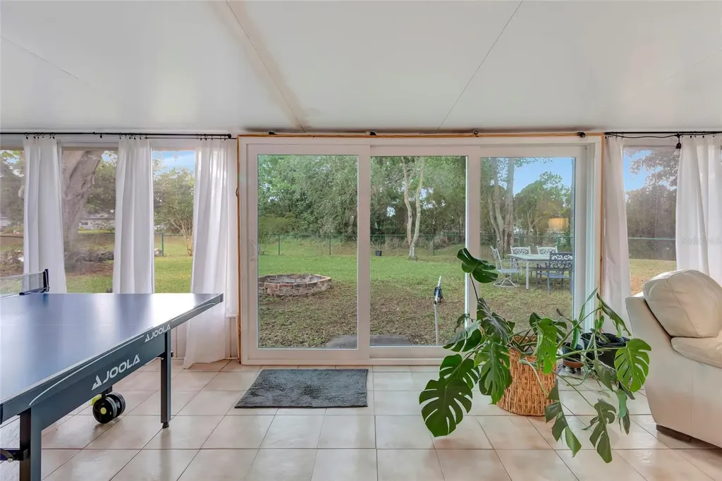 12500 Draw Drive Grand Island FL 32735