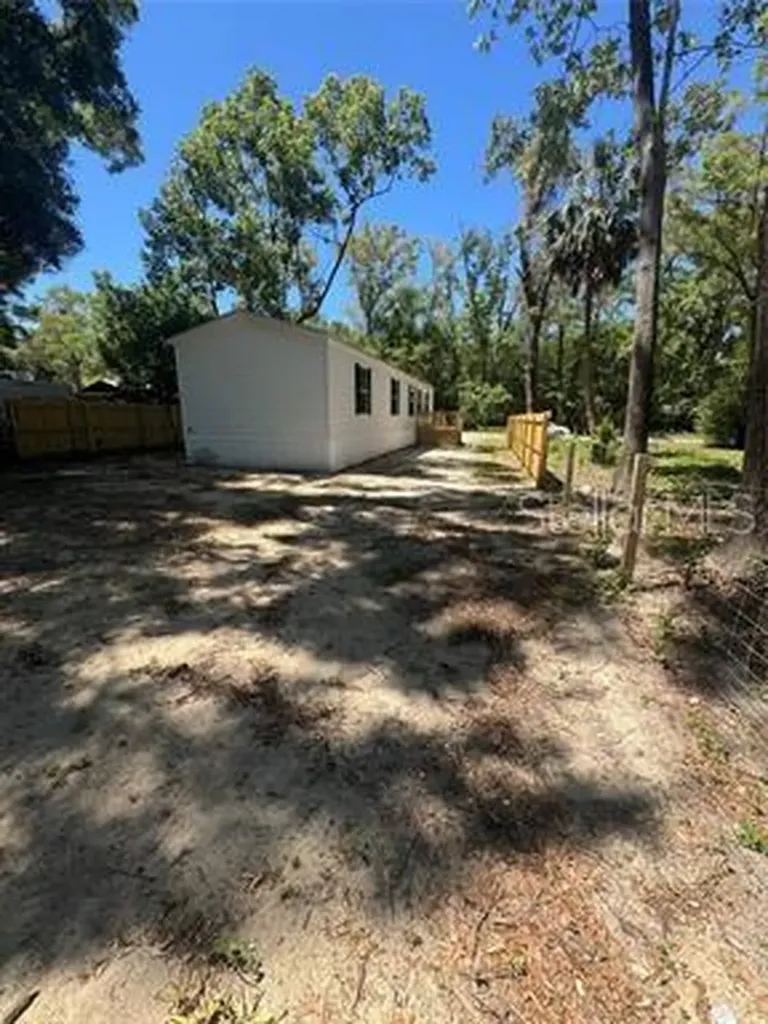 8630 SW 82nd Terrace Trenton FL 32693