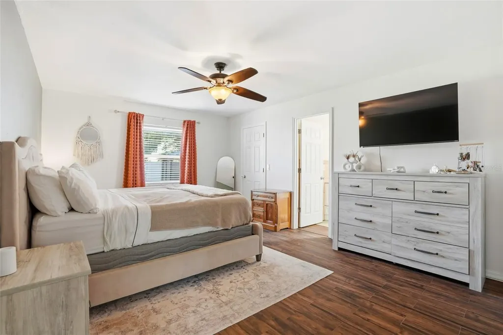 8405 Somerset Drive Largo FL 33773