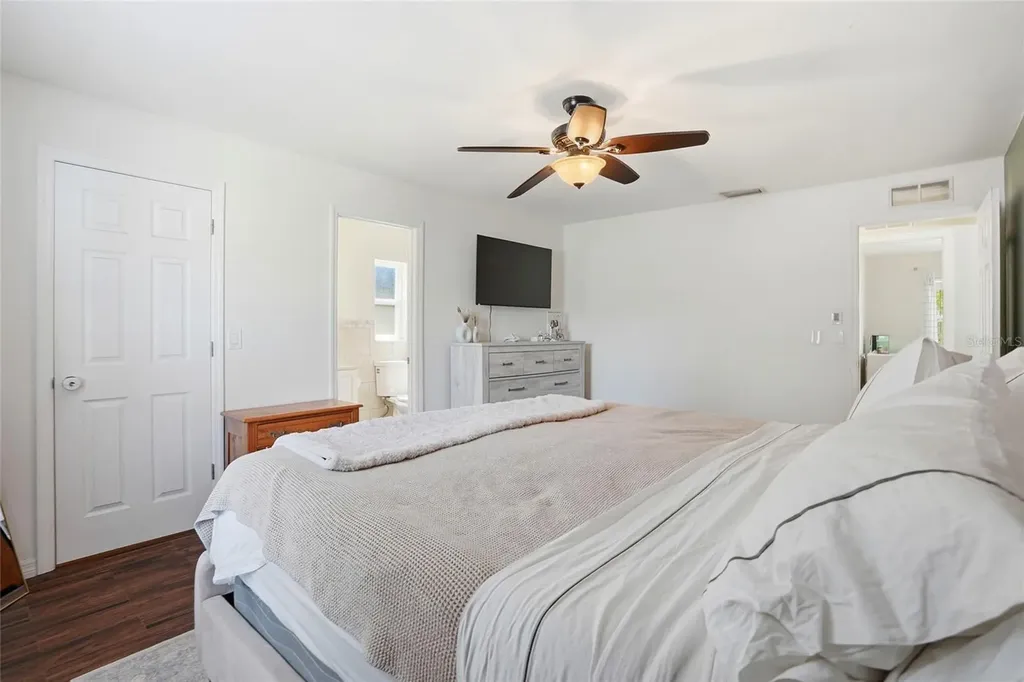 8405 Somerset Drive Largo FL 33773
