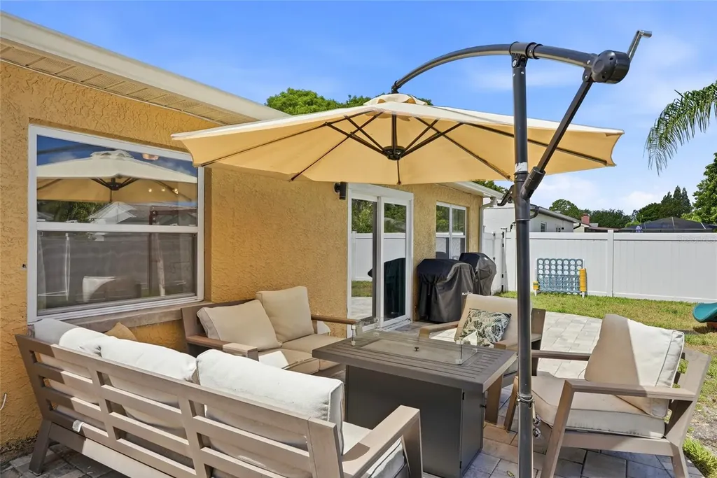 8405 Somerset Drive Largo FL 33773