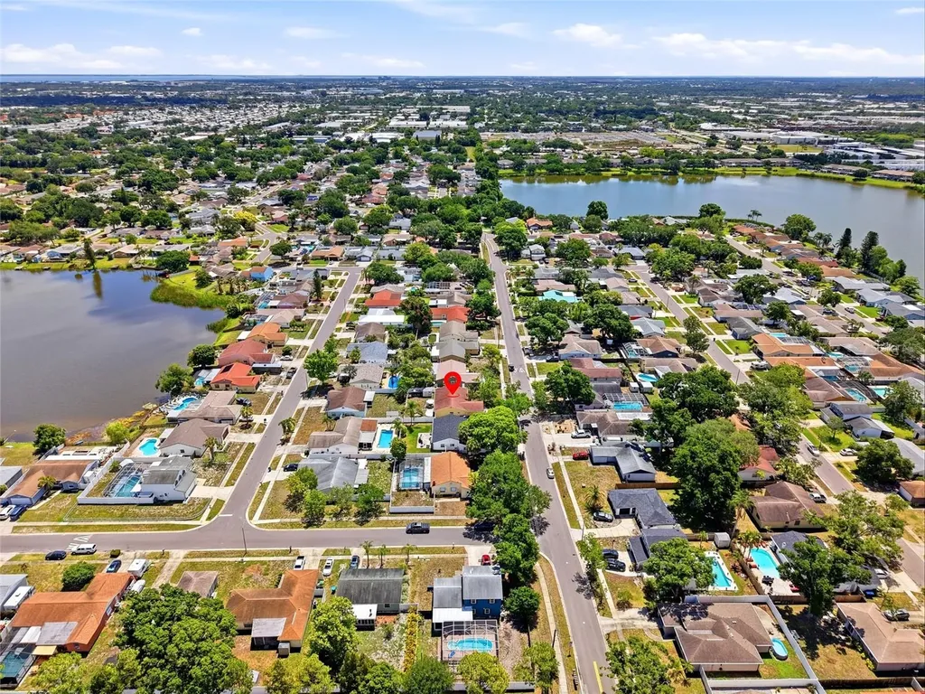 8405 Somerset Drive Largo FL 33773