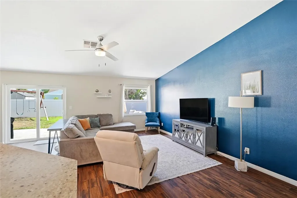 8405 Somerset Drive Largo FL 33773