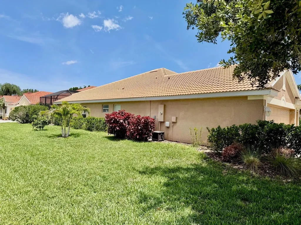 6188 46th Street E Bradenton FL 34203
