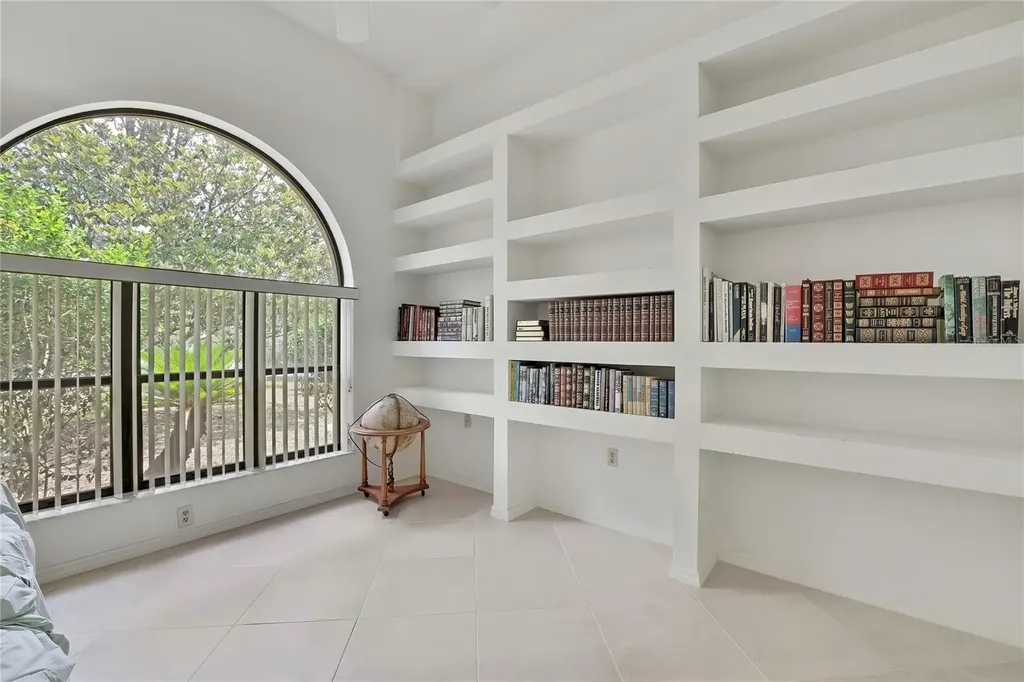 862 W National Street Hernando FL 34442