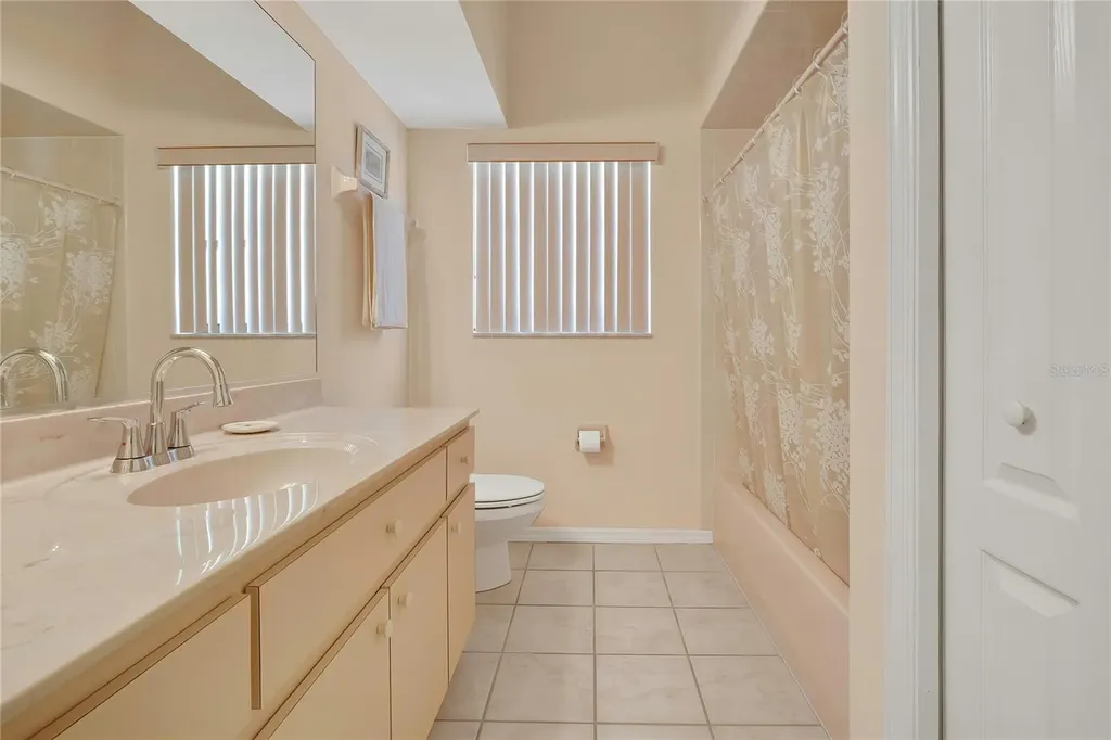 862 W National Street Hernando FL 34442